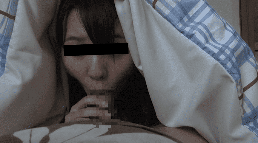 フェラ散歩２ひとみちゃんの布団の中からフェラチオ
