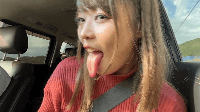 「丸呑精飲 根元までニヤニヤ咥えて喉射ザーメンを飲みたがる底抜けに明るい喉便器OL」ベロ出し