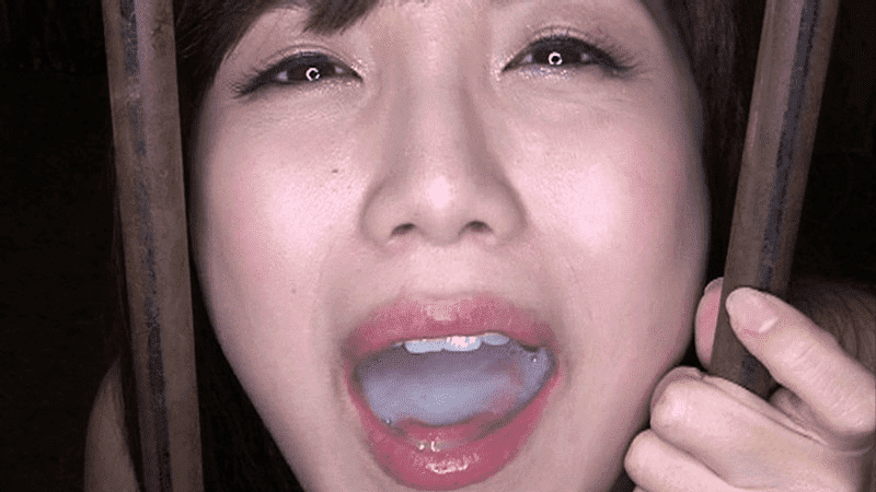 「ごっくんドキュメント 3 美泉咲」口のなかの精子