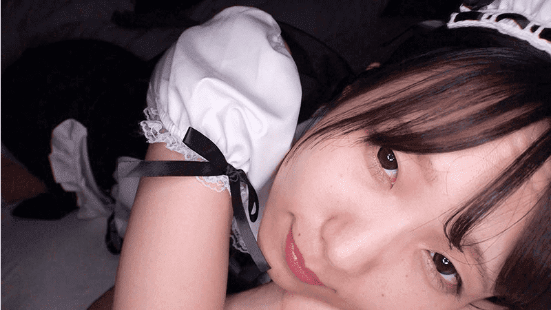 【コスプレ大好き恥ずかしがり娘ちゃんとゴックン露出デート 精飲人形】日泉舞香のメイドの格好で甘えた